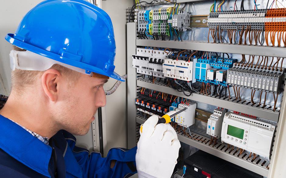recherche travail électricien bâtiment Avon