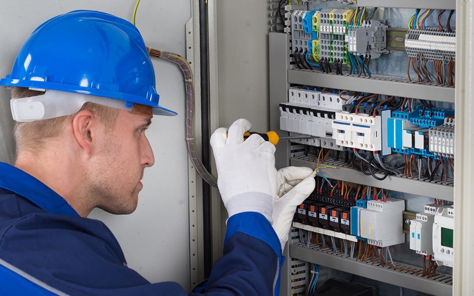 électricien de maintenance Fontenay-le-Fleury